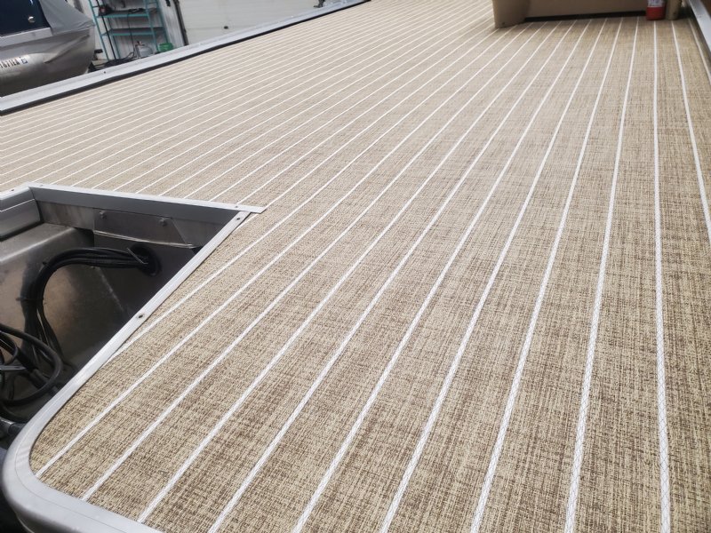 pontoon woven vinyl flooring